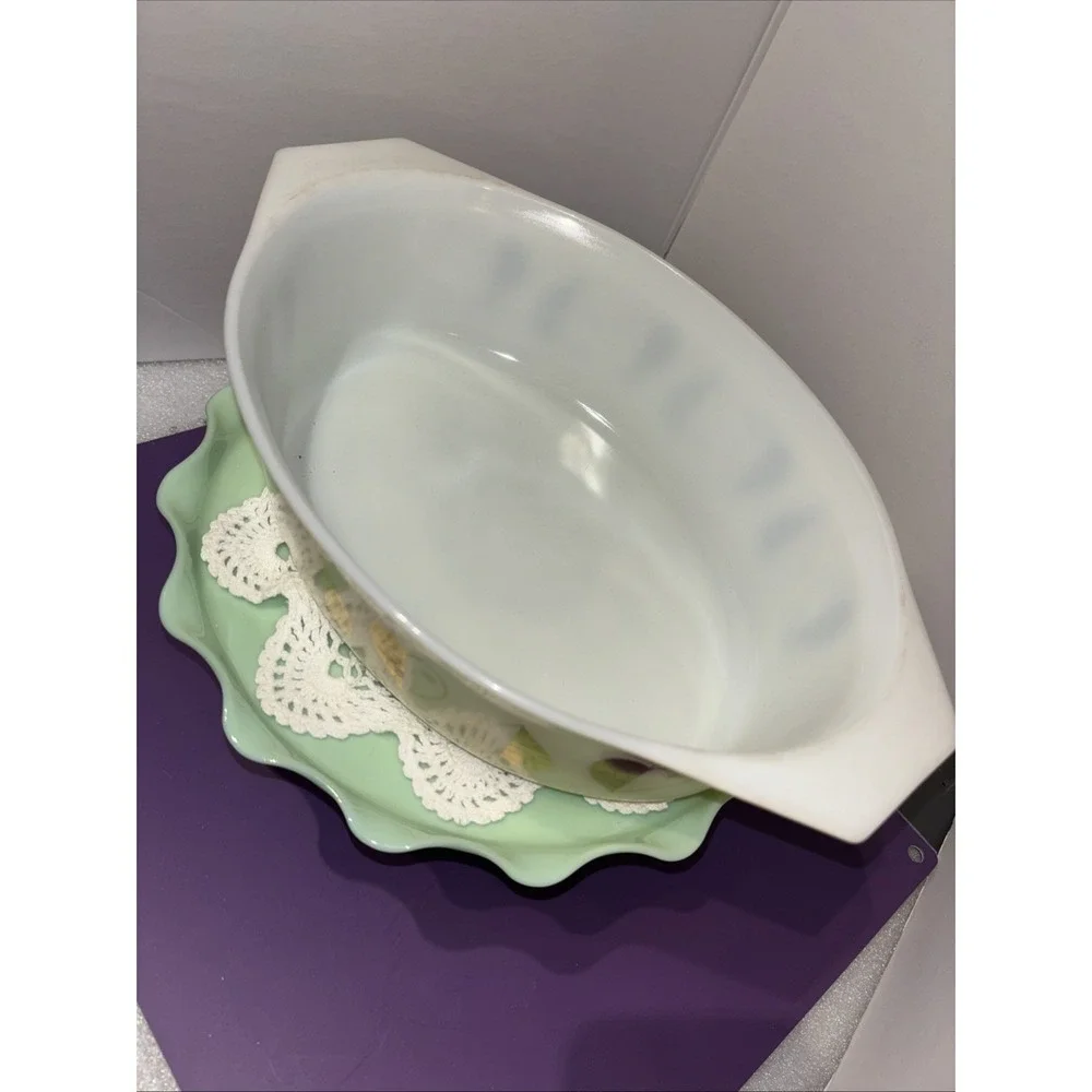 Vintage PYREX Golden Hearts‎ Promotional Casserole 045 2 1/2 Qt W/ Candle Warmer